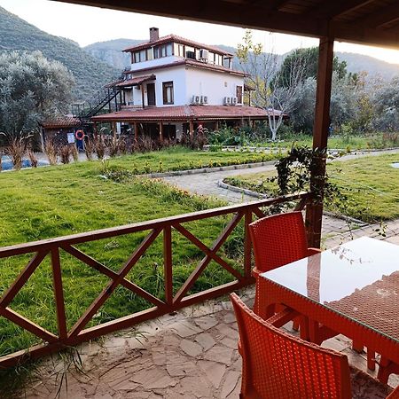 Tas Evler Butik Otel Sirince Esterno foto