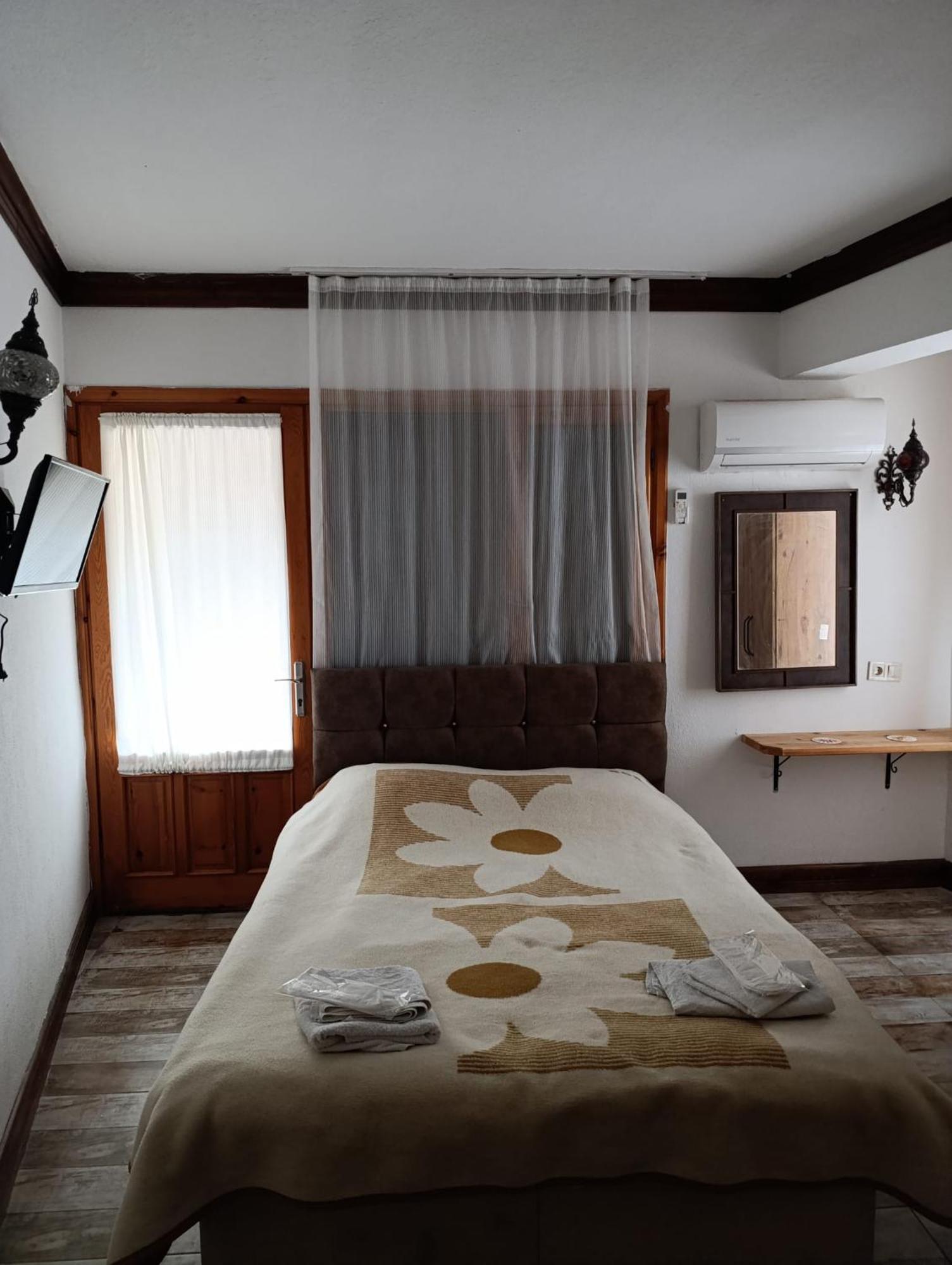 Tas Evler Butik Otel Sirince Esterno foto