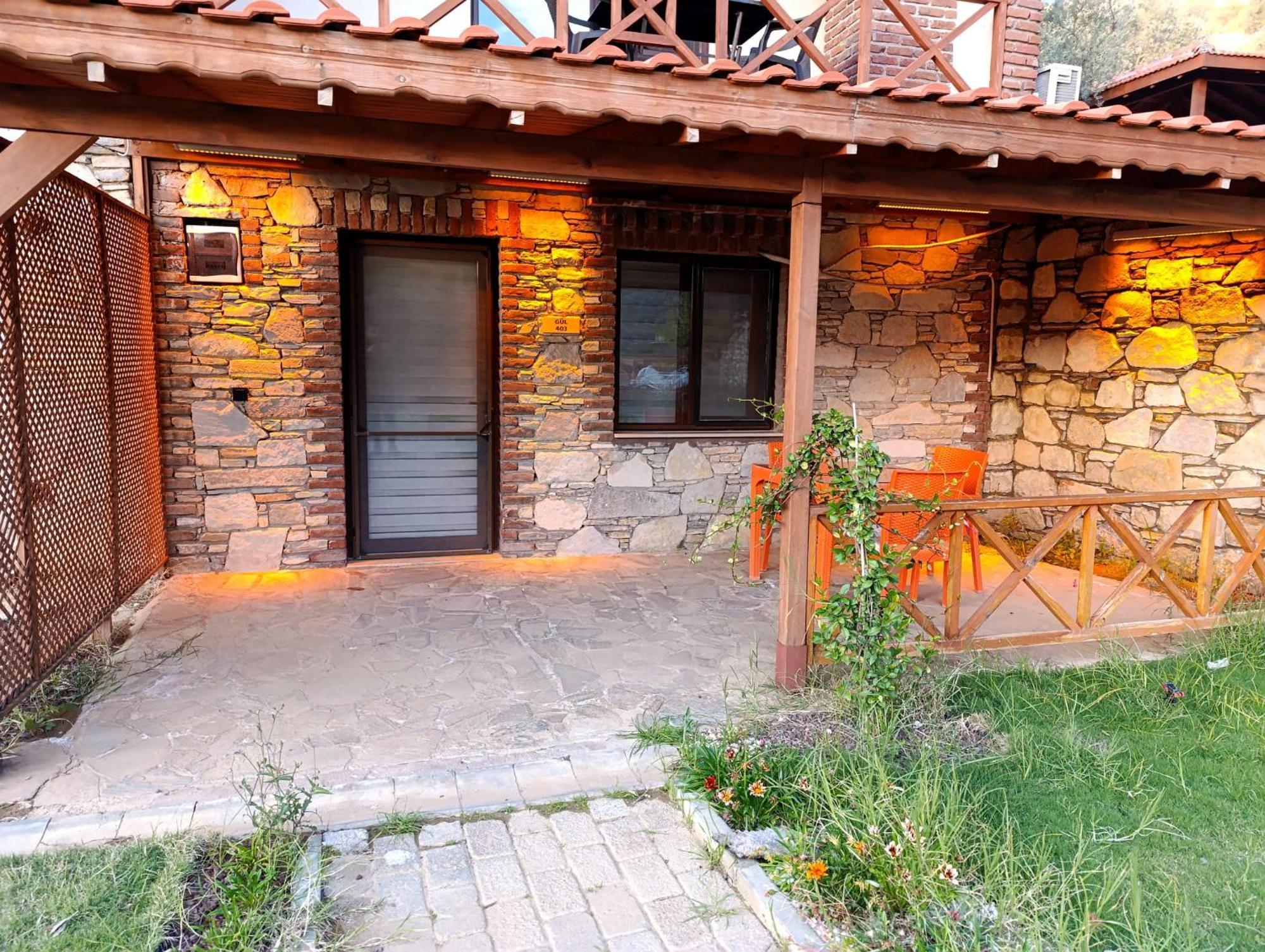 Tas Evler Butik Otel Sirince Esterno foto