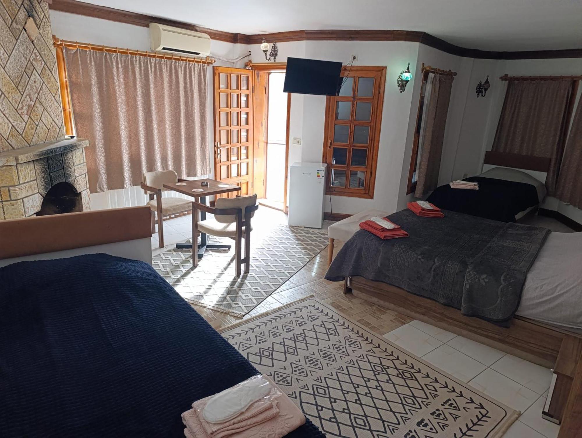 Tas Evler Butik Otel Sirince Esterno foto